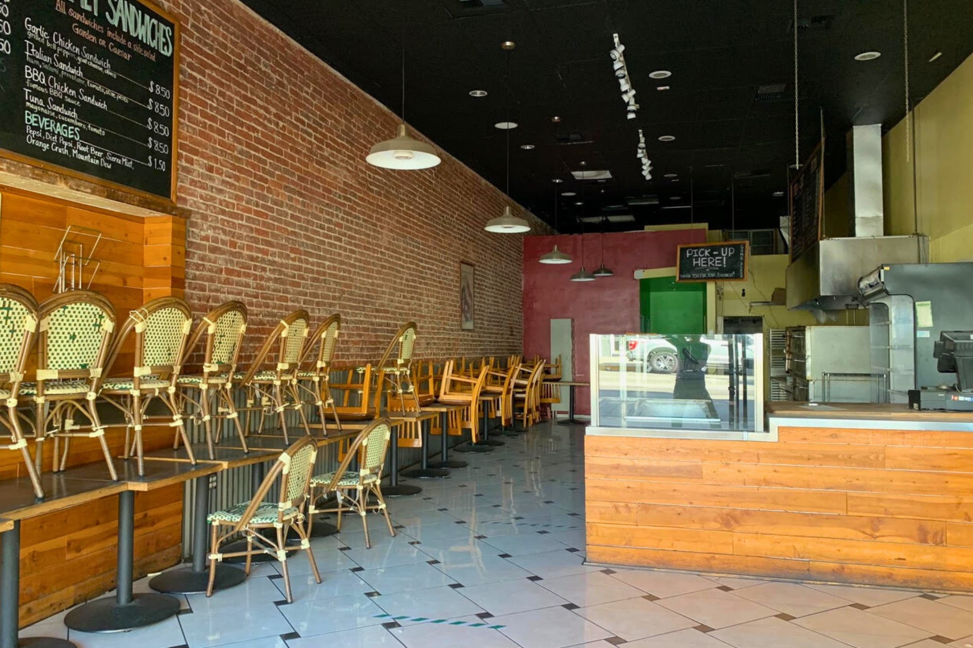 223-229 E 9th St, Los Angeles, CA à louer Photo intérieure– Image 1 sur 6