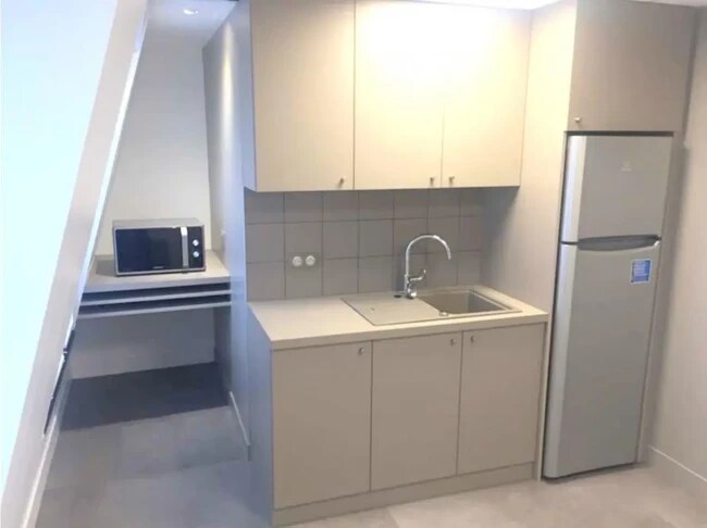 Plus de détails pour Bureau à vendre