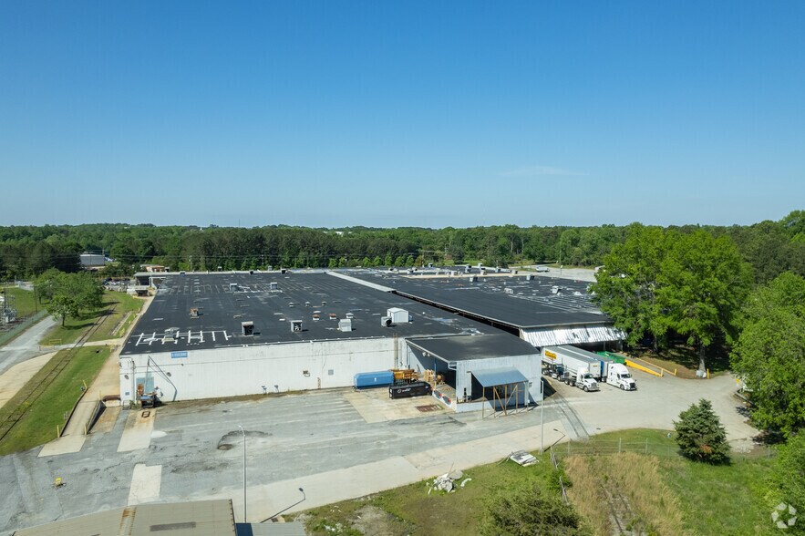 1101 Syphrit Way, Wellford, SC à vendre - Photo de l’immeuble – Image 3 sur 8