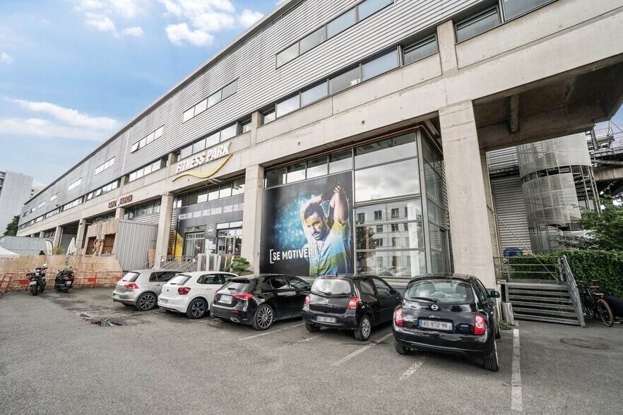 Local d'activités dans Pantin à vendre - Photo de l’immeuble – Image 3 sur 3
