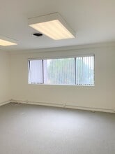 6210 Wilshire Blvd, Los Angeles, CA à louer Photo intérieure– Image 1 sur 2