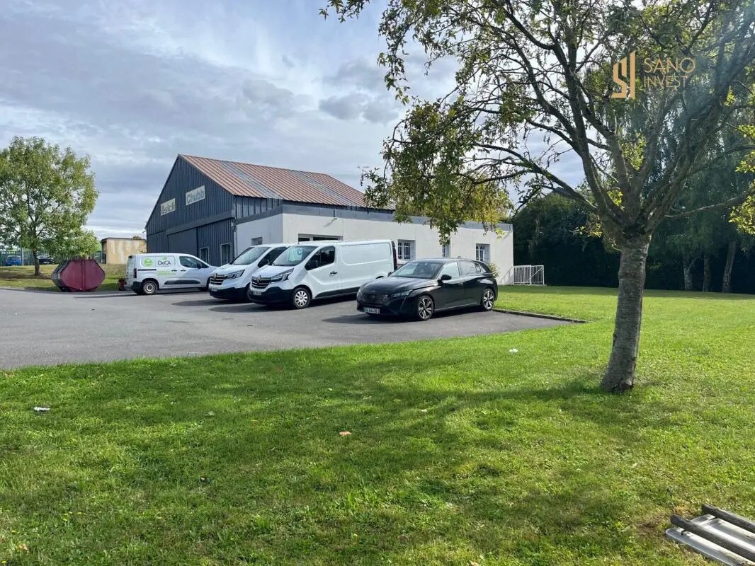 Local d’activités dans Ifs à louer Photo de l’immeuble– Image 1 sur 10