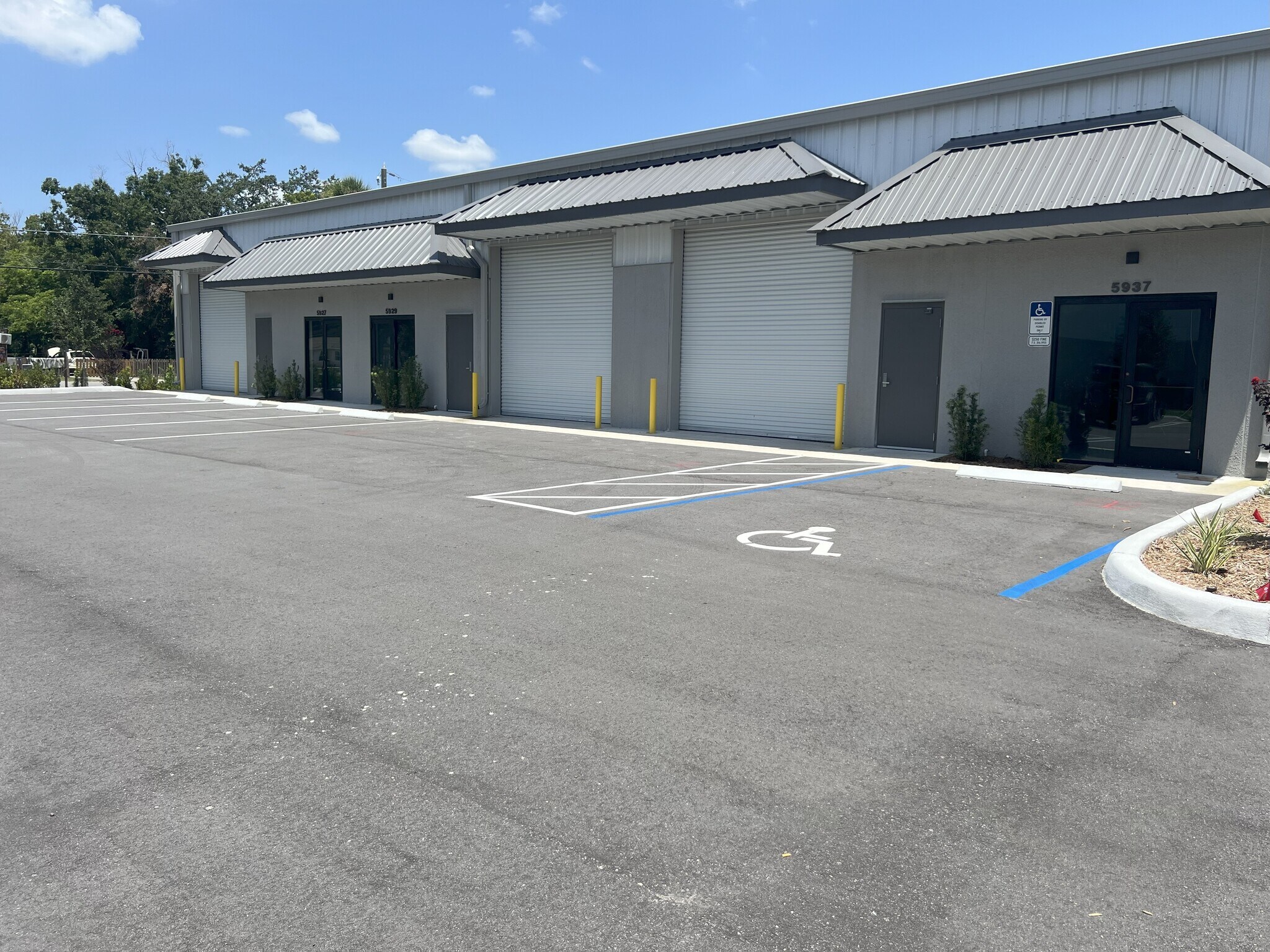 5927-6005 Anno Ave, Orlando, FL à louer Photo de l’immeuble– Image 1 sur 6