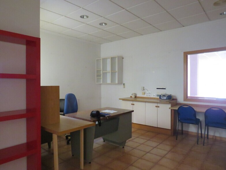 Local commercial dans València à vendre - Photo de l’immeuble – Image 3 sur 9