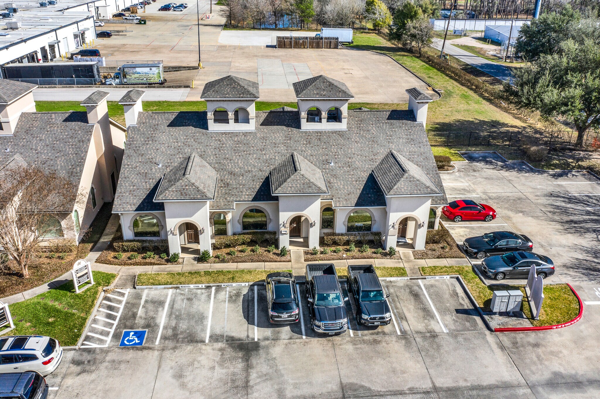 12802 Willow Centre Dr, Houston, TX à vendre Photo principale– Image 1 sur 49