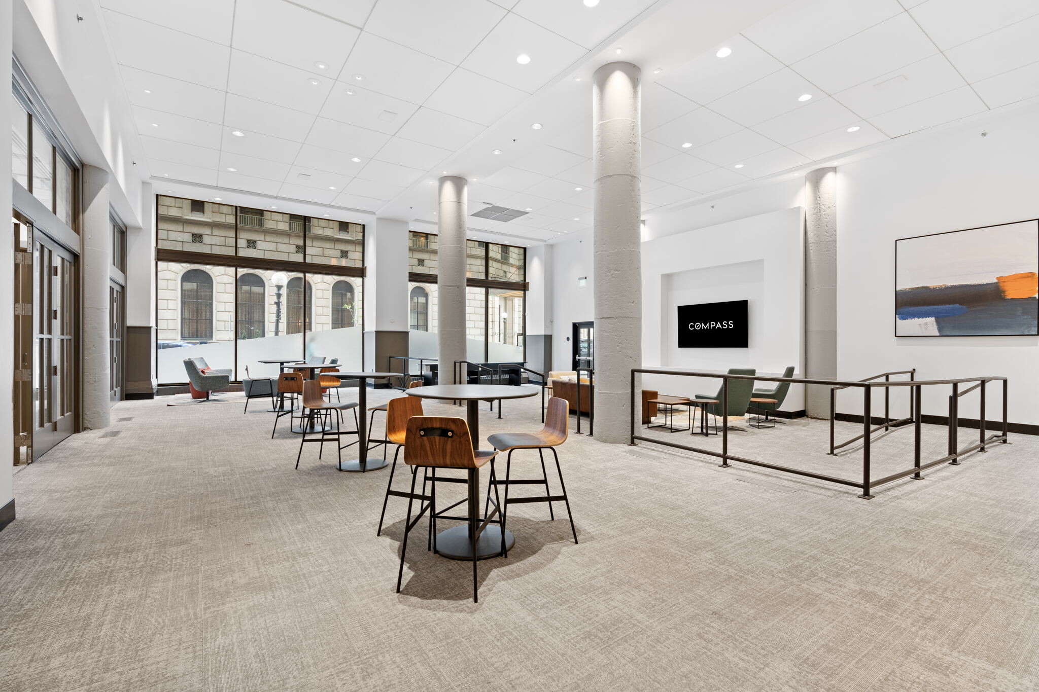 360 Saint Peter St, Saint Paul, MN à louer Photo intérieure– Image 1 sur 31