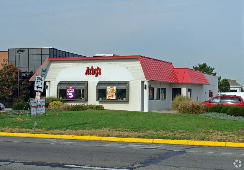 3021 Kettering Blvd, Dayton, OH à louer - Photo de l’immeuble – Image 2 sur 5