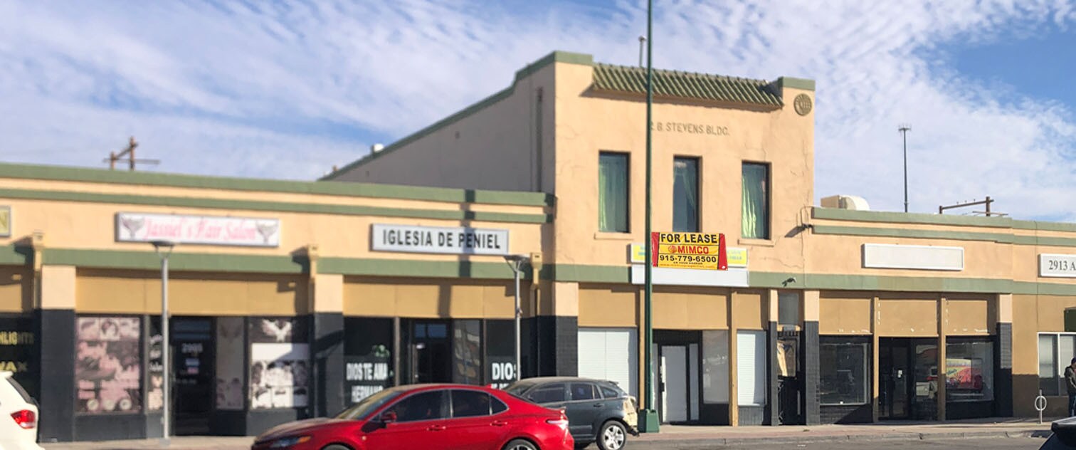 2901-2913 Alameda Ave, El Paso, TX à louer Photo de l’immeuble– Image 1 sur 2