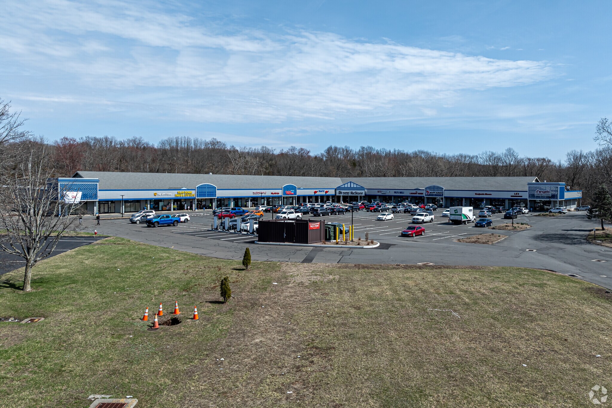 34 Shunpike Rd, Cromwell, CT à louer Photo de l’immeuble– Image 1 sur 29