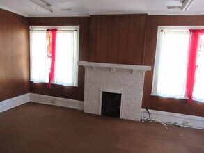 207A N Washington St, Sumter, SC à louer Photo intérieure– Image 2 sur 6