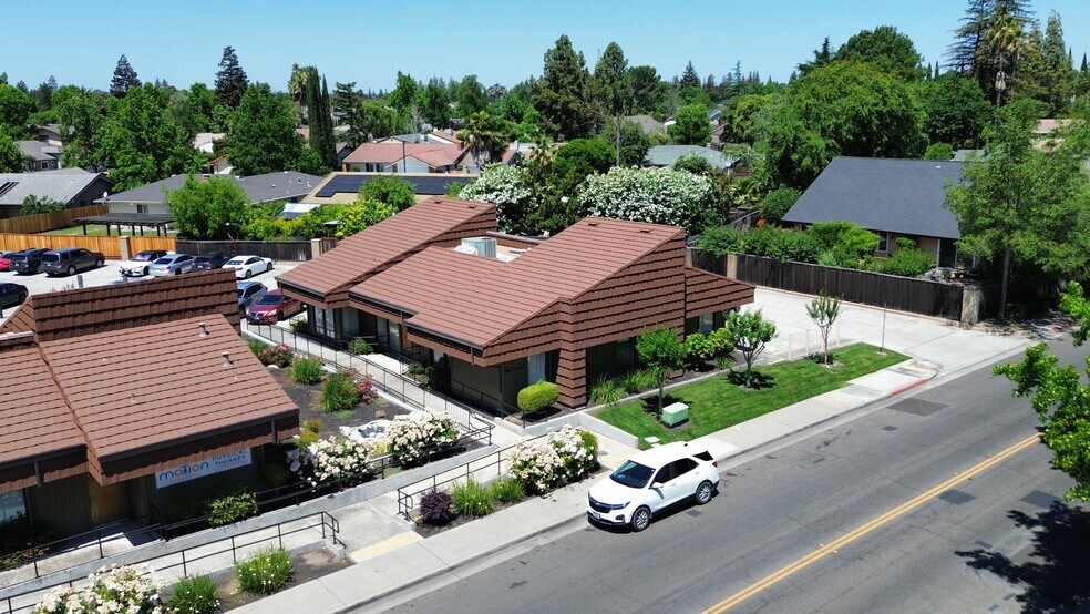 1617 Saint Marks Plz, Stockton, CA à louer - Photo de l’immeuble – Image 2 sur 6