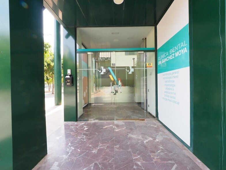 Immeuble residentiel dans Terrassa, Barcelona à vendre - Photo de l’immeuble – Image 3 sur 3