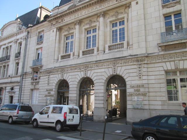 Rue De La République, Amiens à louer Photo de l’immeuble– Image 1 sur 4
