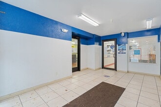 919 W. Hamilton St, Allentown, PA à louer Photo intérieure– Image 2 sur 12