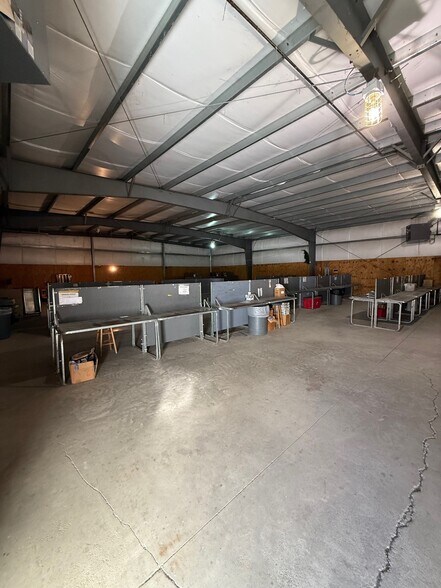 572 3rd Ave Ext, Rensselaer, NY à louer - Photo de l’immeuble – Image 2 sur 12