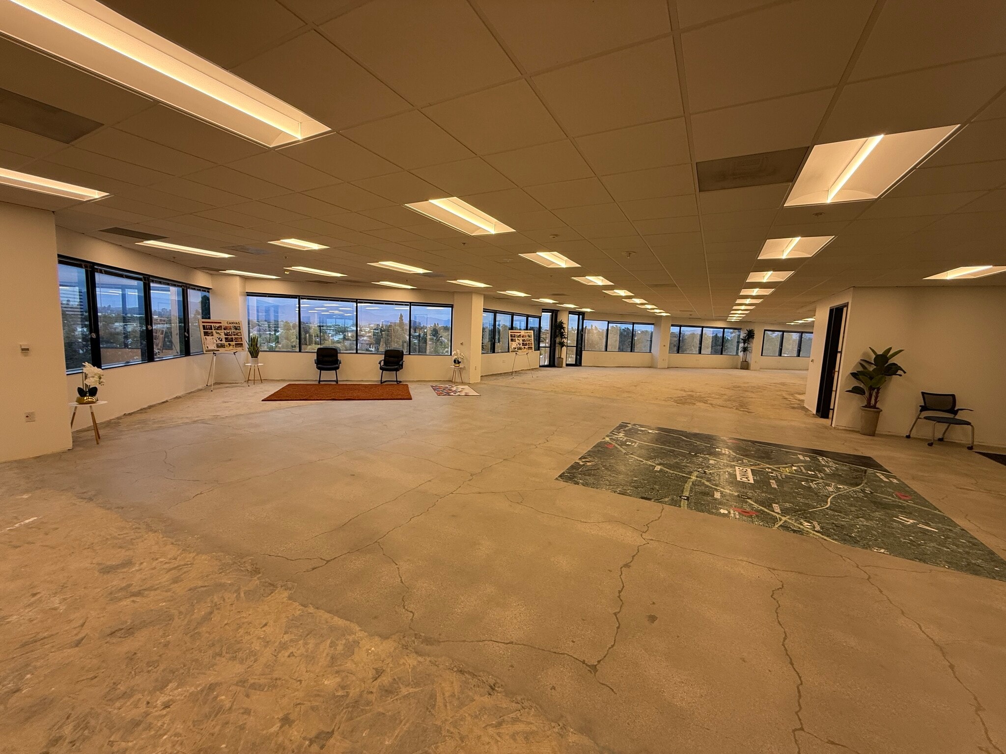 3070 Bristol St, Costa Mesa, CA à louer Photo intérieure– Image 1 sur 4