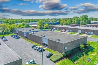 4101 Revolution Park Dr, Charlotte, NC à louer Photo intérieure– Image 1 sur 1