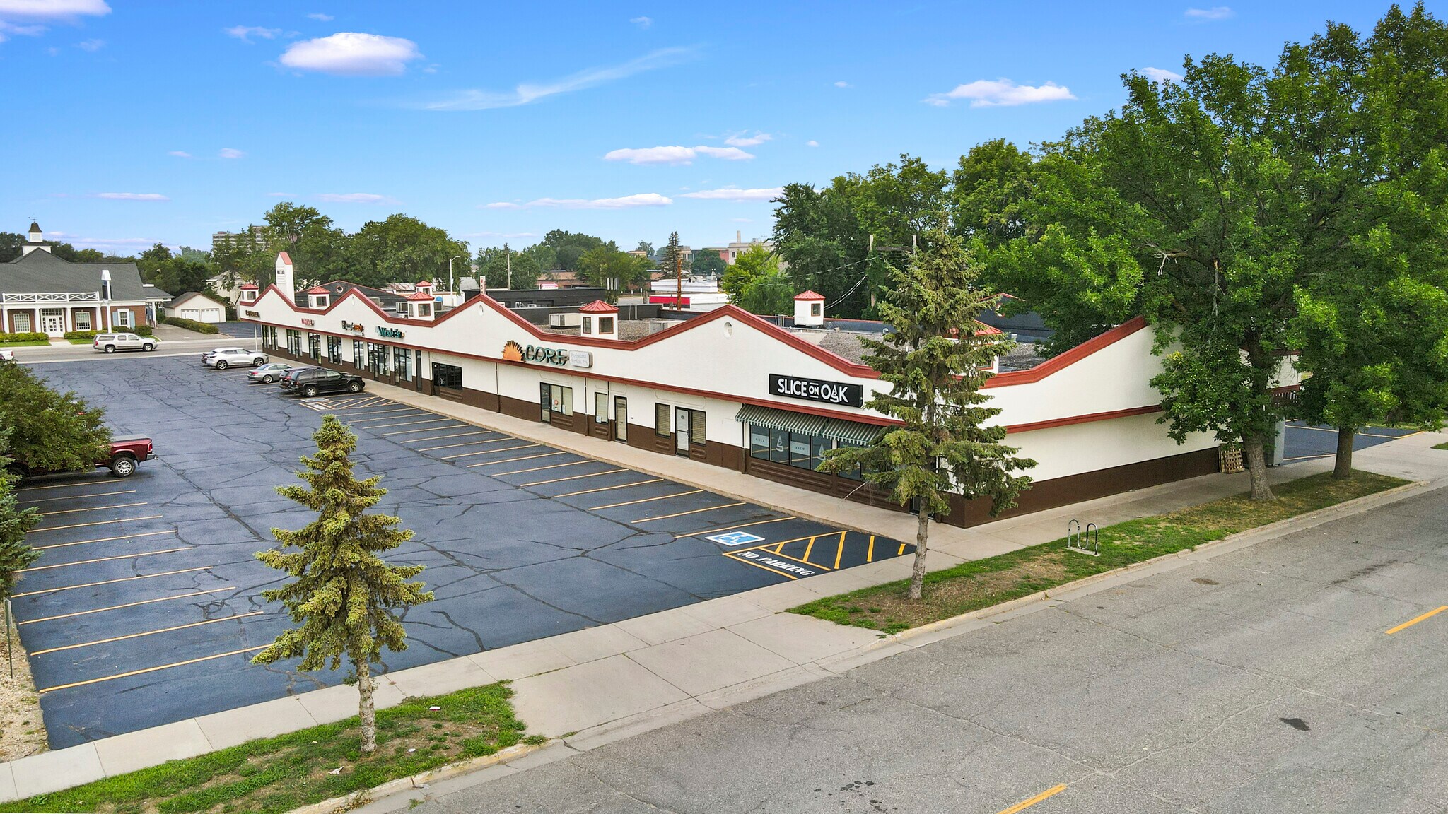 600 Oak St, Brainerd, MN à louer Photo de l’immeuble– Image 1 sur 7