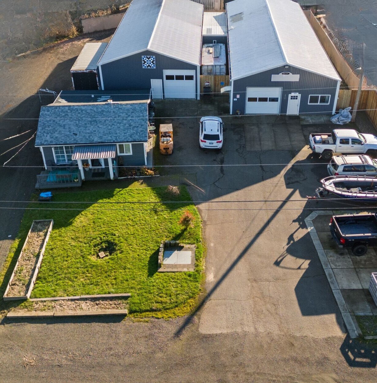 2530 10th Ave, Forest Grove, OR à vendre Photo de l’immeuble– Image 1 sur 8