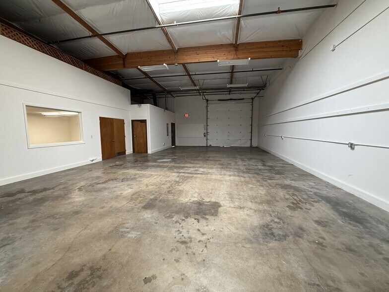 5729 Sonoma Dr, Pleasanton, CA à louer - Photo de l’immeuble – Image 3 sur 8
