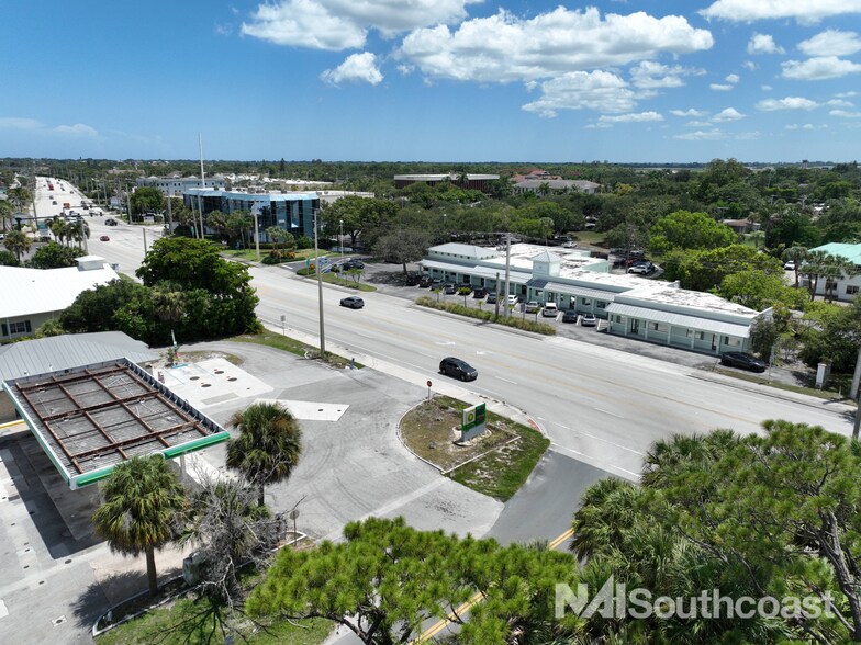 1980-20030 SE Ocean Blvd, Stuart, FL à louer - Photo de l’immeuble – Image 2 sur 8