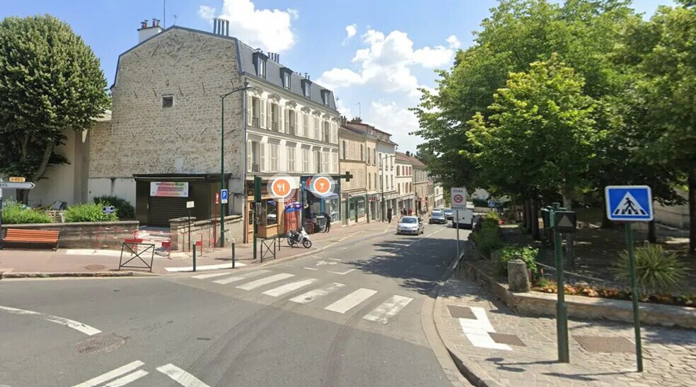 Local commercial dans Ville-d'Avray à vendre - Photo de l’immeuble – Image 2 sur 4