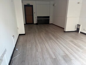 33 Tavistock St, Bedford à louer Photo intérieure– Image 2 sur 2