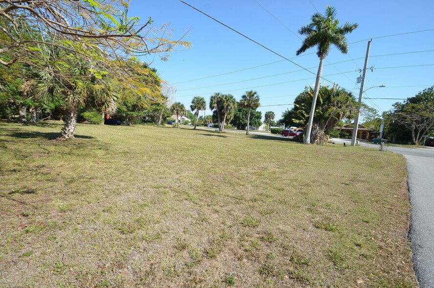 25142 Marion Ave, Punta Gorda, FL à vendre - Photo de l’immeuble – Image 3 sur 18