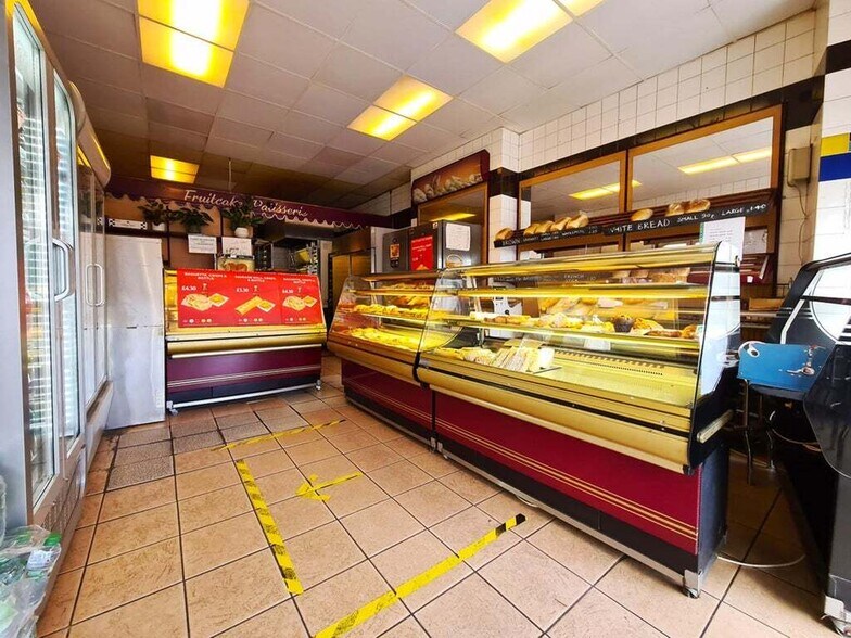 50 Kennington Rd, Londres à vendre - Photo de l’immeuble – Image 3 sur 9