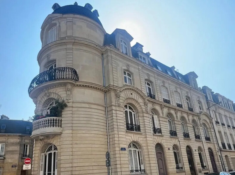 Bureau dans Reims à vendre - Photo de l’immeuble – Image 1 sur 5