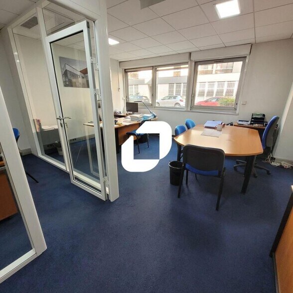 Bureau dans Boulogne-Billancourt à louer - Photo intérieure – Image 2 sur 4