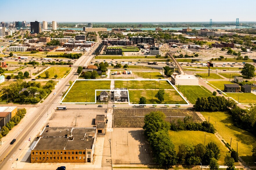 2601-2641 Trumbull St, Detroit, MI à vendre - Photo de l’immeuble – Image 3 sur 5