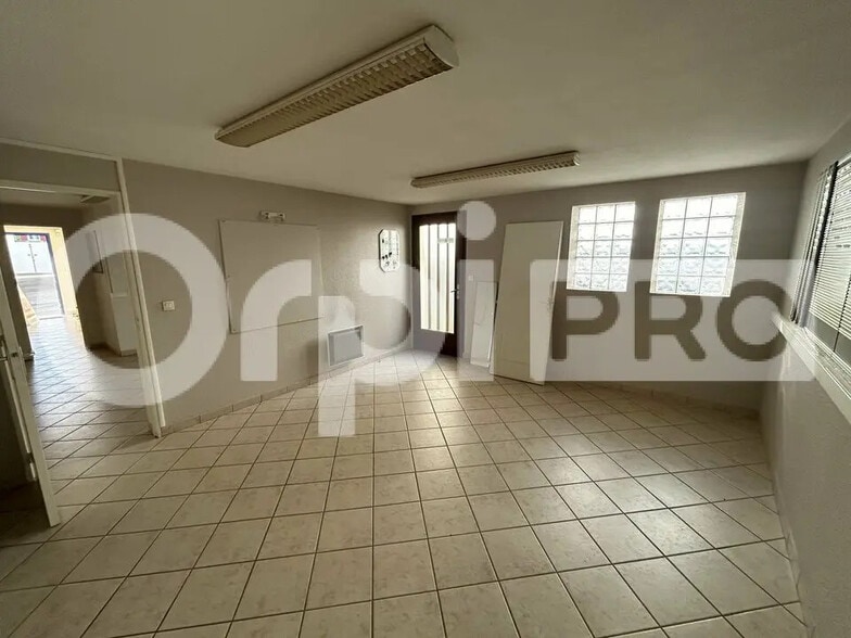 3 Rue De La Bascule, Montluçon à vendre - Photo de l’immeuble – Image 2 sur 12