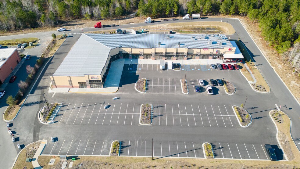 810 Towne Center Blvd, Pooler, GA à louer - Photo de l’immeuble – Image 1 sur 10