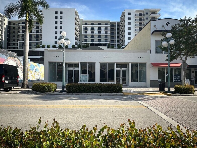 2020 Harrison St, Hollywood, FL à louer - Photo de l’immeuble – Image 3 sur 8