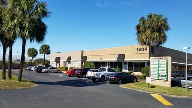 5404 Hoover Blvd, Tampa, FL à louer Photo intérieure– Image 1 sur 9