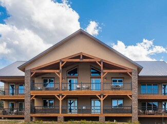 Plus de détails pour 17 Winter Park Ln, Angel Fire, NM - Logement à vendre