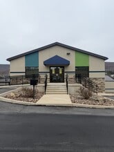 2541 E College Ave, State College, PA à louer Photo intérieure– Image 1 sur 26