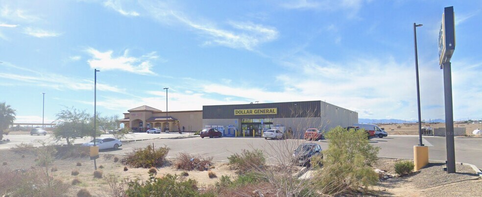 2086 Loop Dr, Salton City, CA à vendre - Photo de l’immeuble – Image 3 sur 4