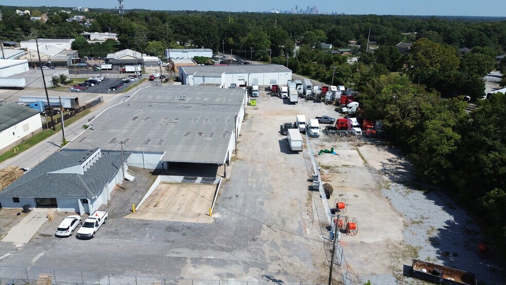 3030 Plant St, Atlanta, GA à louer - Photo de l’immeuble – Image 2 sur 5