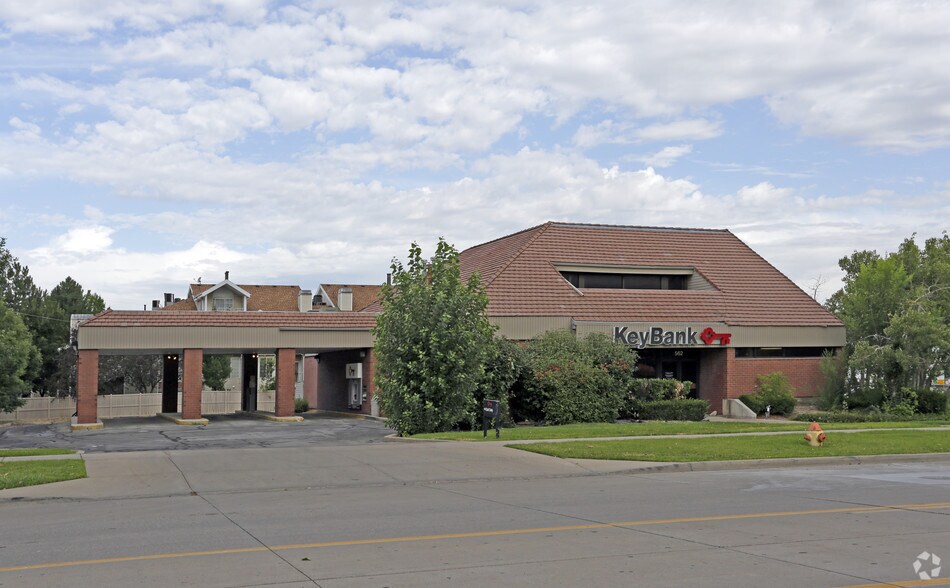 562 S Main St, Bountiful, UT à louer - Photo principale – Image 2 sur 4