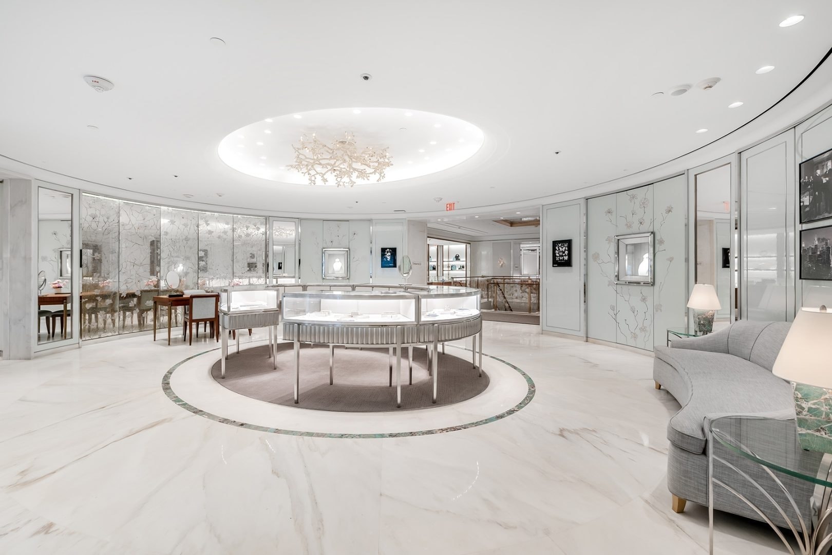 150 Bloor St W, Toronto, ON à louer Photo intérieure– Image 1 sur 7