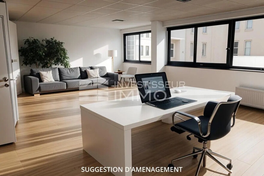 Bureau dans Rueil-Malmaison à vendre - Photo de l’immeuble – Image 1 sur 5