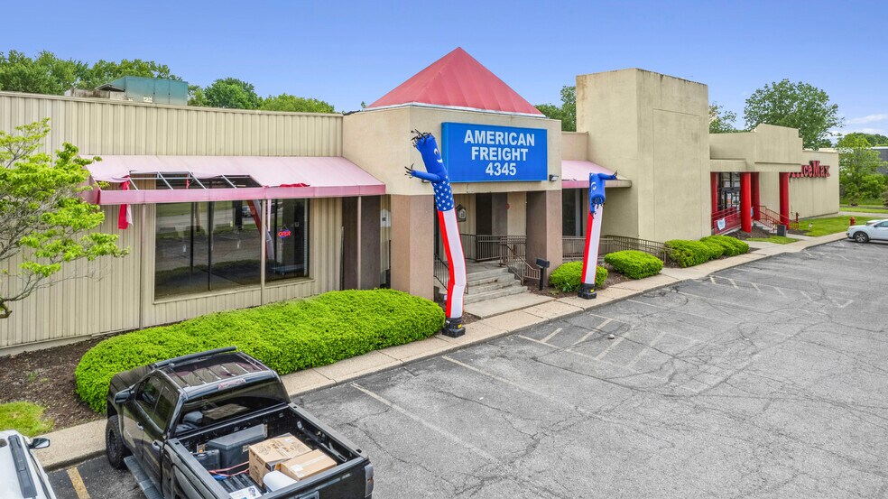 4335-4345 Lincoln Way E, Massillon, OH à vendre - Photo de l’immeuble – Image 3 sur 11