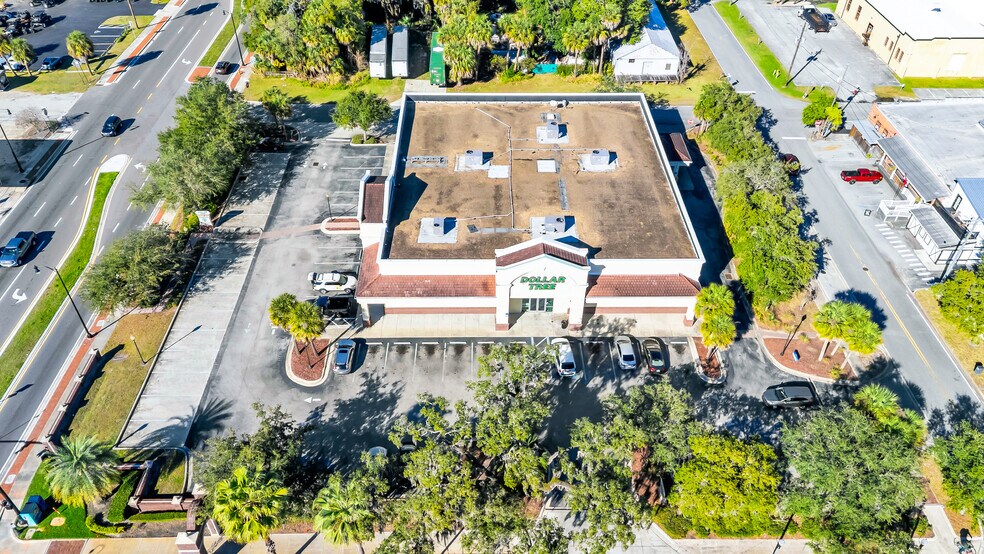 550 W 1st St, Sanford, FL à vendre - Photo de l’immeuble – Image 3 sur 20
