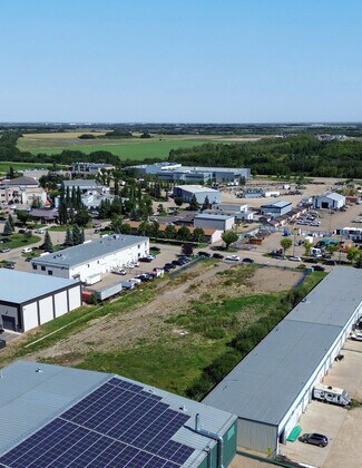 Plus de détails pour 40 Chevigny St, St. Albert, AB - Terrain à vendre