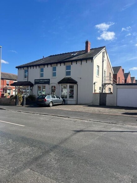 1 Knowle Av, Blackpool à vendre - Photo de l’immeuble – Image 2 sur 24