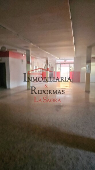 Immeuble residentiel dans Mocejón, Toledo à vendre - Photo intérieure – Image 3 sur 13