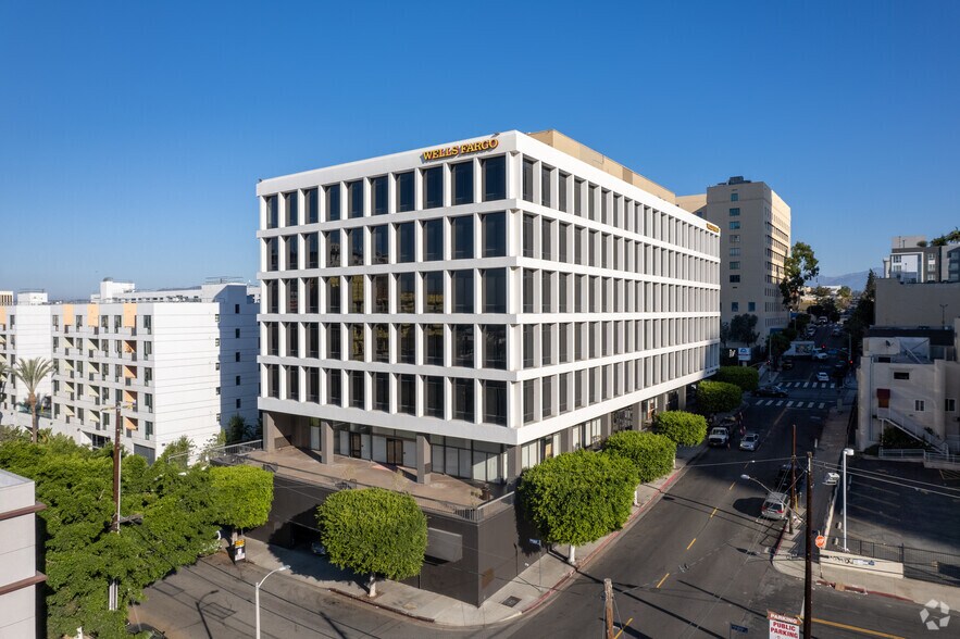 1200 Wilshire Blvd, Los Angeles, CA à louer - Photo de l’immeuble – Image 2 sur 13