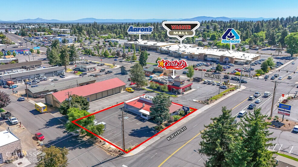 212 NE Revere Ave, Bend, OR à vendre - Photo de l’immeuble – Image 2 sur 37